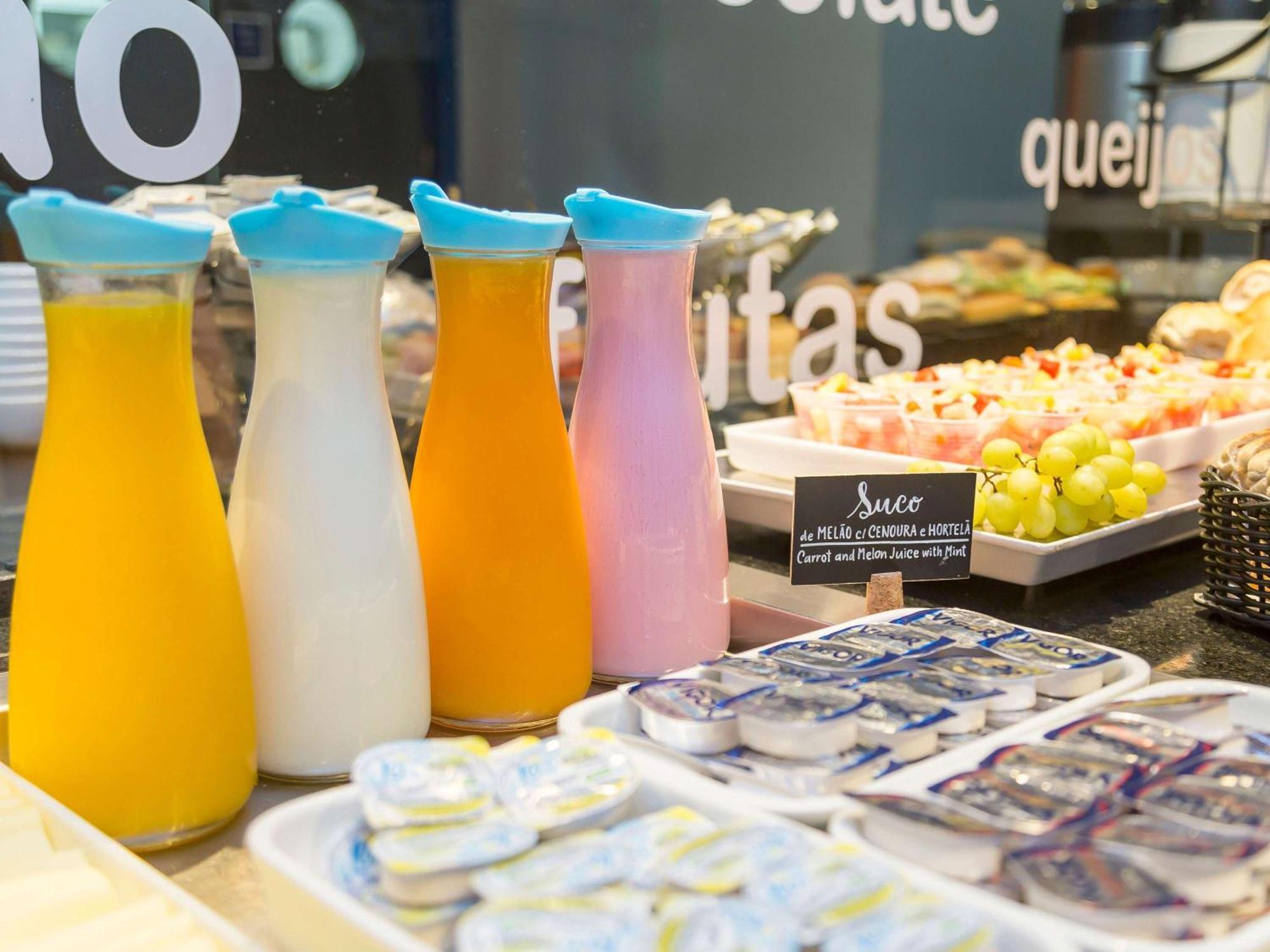 Ibis Budget Curitiba Centro Eksteriør bilde