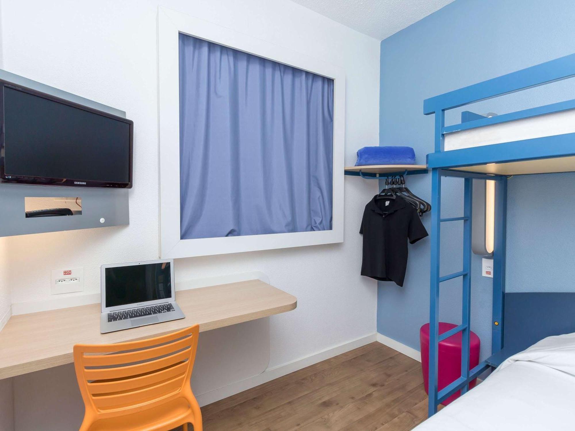 Ibis Budget Curitiba Centro Eksteriør bilde